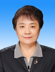 马丽娟：出生年月： 1960.04  学历：长春地质学院 本科 地质仪器专业 学士<br>职称：中学高级  现任教学科：通用技术、劳动技术 北京市骨干教师 海淀区教师进修学校兼职教研员  多次被评北京市、海淀区科技活动优秀辅导教师  DI头脑创新思维竞赛“国家级挑战题专家”<br>教育教学中所秉承的教育理念是：以技术学科核心素养为主旨，以设计学习、操作学习为主要特征，以项目式学习为主要教学方式，构建结构合理、满足学生多样化发展需求的课程项目体系；教学项目选择上要具有时代特点且与生活紧密相关，突出实践能力、创新思维和工匠精神的培养，建立学习结果与学习过程并重的评介机制。